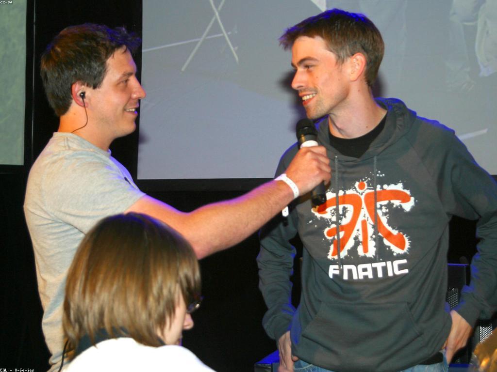 ហ្គេមអនឡាញដែលមានរង្វាន់: បញ្ហា និង ជំនួយសម្រាប់អ្នកលេង