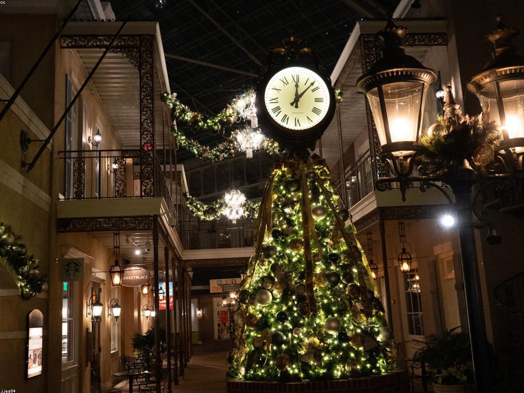 ការពិភាក្សាអំពីរង្វាន់ដ៏អស្ចារ្យ